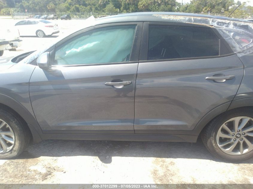 2017 HYUNDAI TUCSON SE - KM8J23A42HU566145