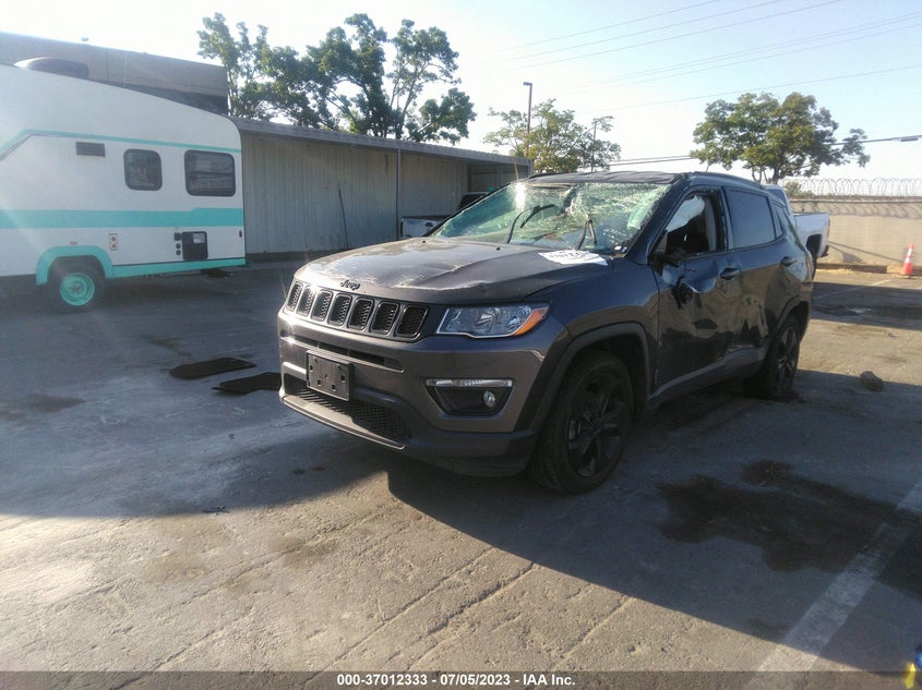 VIN 3C4NJCBB3KT726945 2019 JEEP COMPASS ALTITUDE