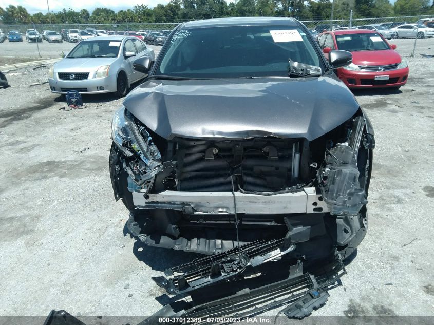 2019 TOYOTA HIGHLANDER LE - 5TDZARFH2KS060139
