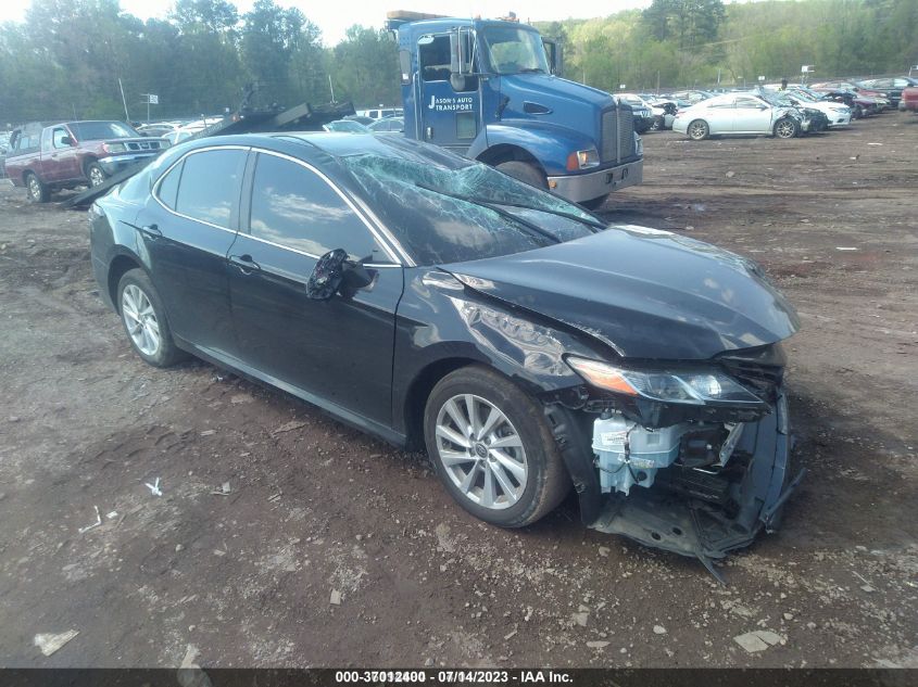 2021 TOYOTA CAMRY LE - 4T1C11AK5MU600054