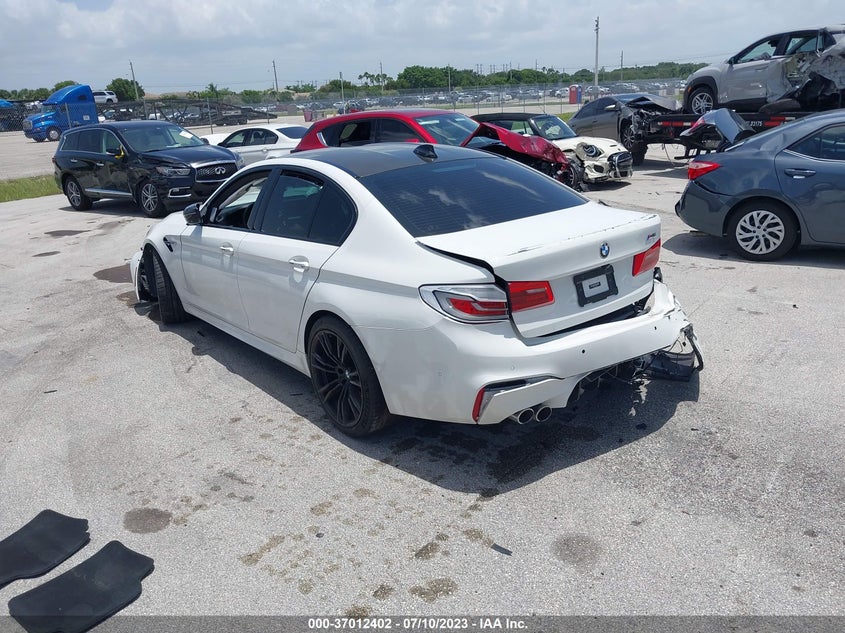 VIN WBSJF0C55JB283973 2018 BMW M5
