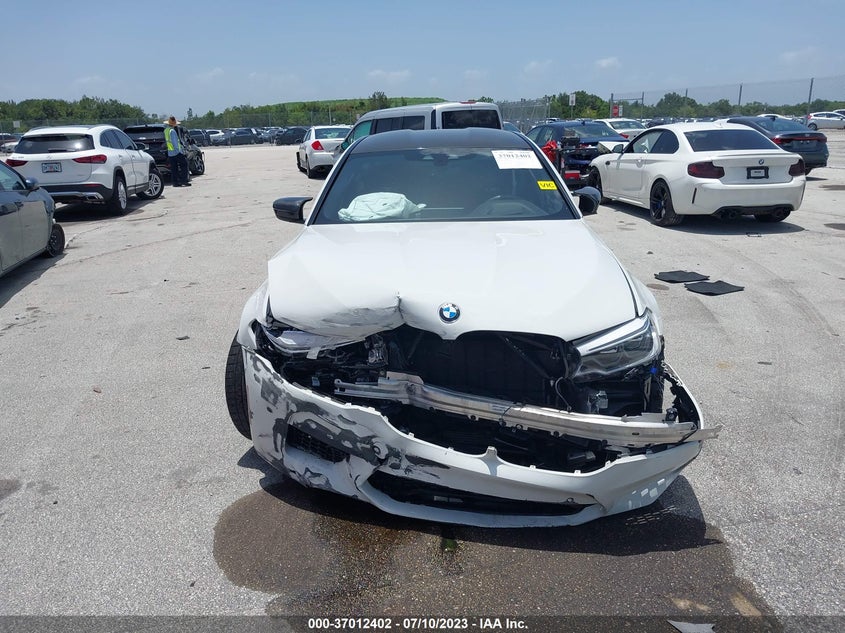 VIN WBSJF0C55JB283973 2018 BMW M5