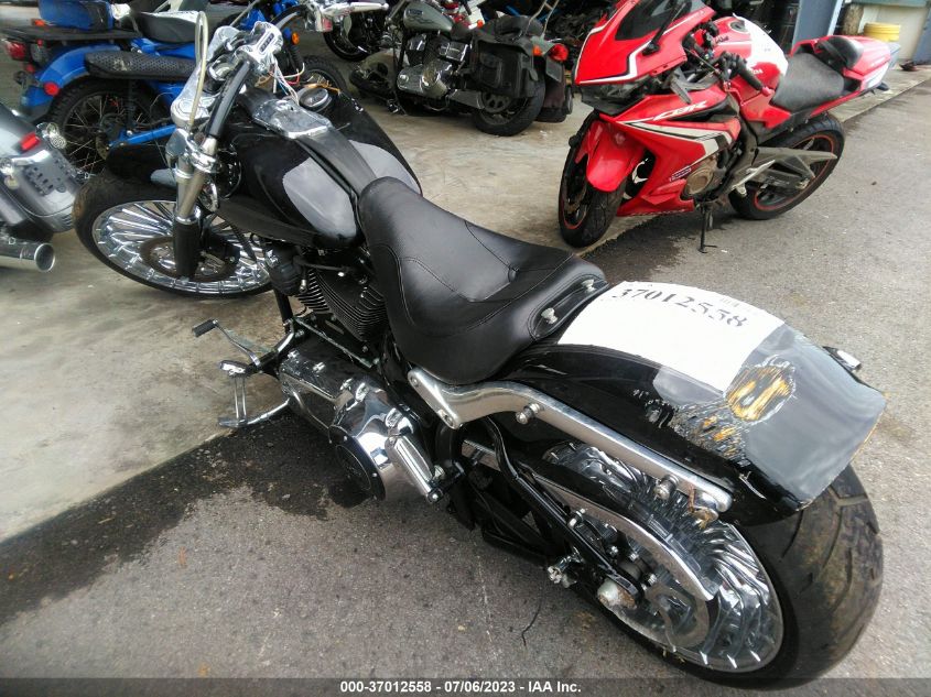 2013 HARLEY-DAVIDSON FXSB BREAKOUT 1HD1BFV25DB052566