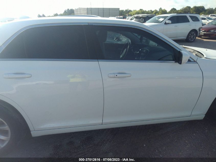 2015 CHRYSLER 300 LIMITED - 2C3CCAAG1FH859984