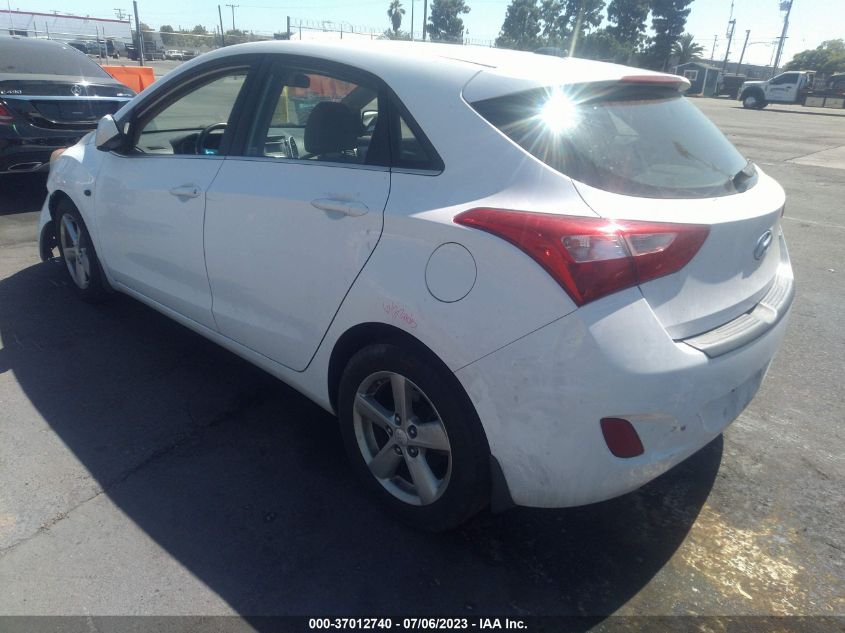 2016 HYUNDAI ELANTRA GT - KMHD35LH4GU257961