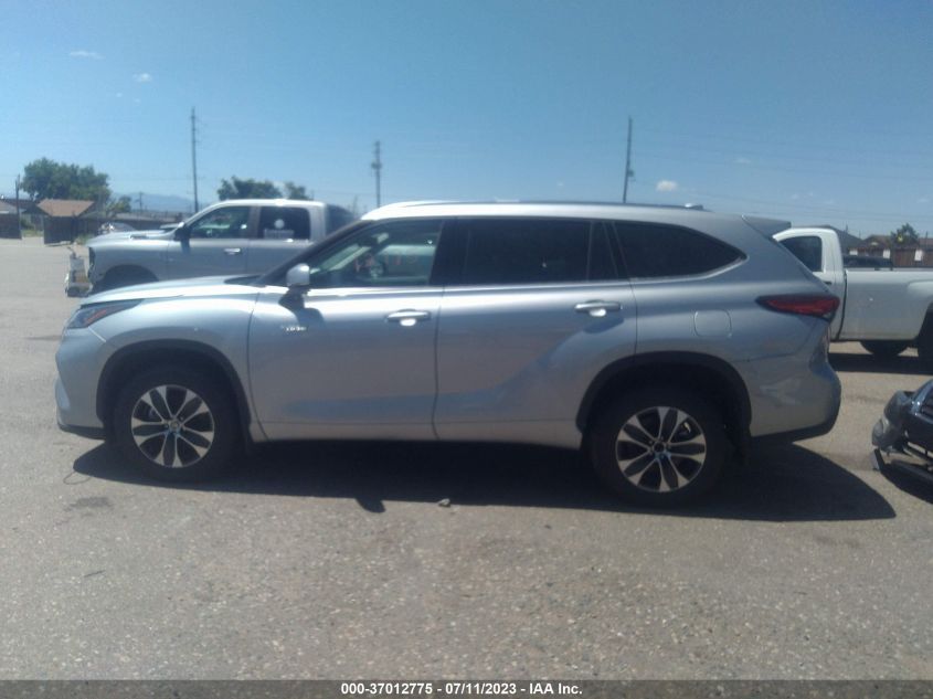 2020 TOYOTA HIGHLANDER HYBRID XLE - 5TDGBRCH2LS507062