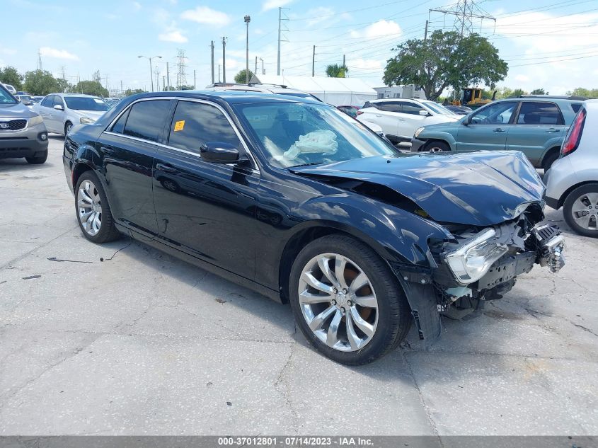 2017 CHRYSLER 300 LIMITED - 2C3CCAAG4HH580161