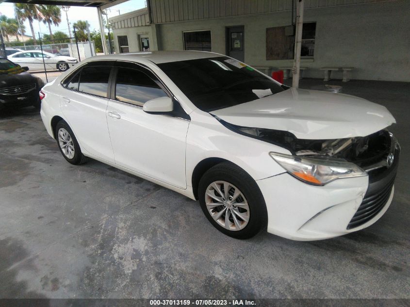 2015 TOYOTA CAMRY XLE/SE/LE/XSE - 4T4BF1FKXFR513071