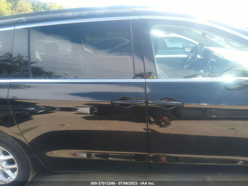 2022 CHRYSLER PACIFICA TOURING L - 2C4RC1BG2NR147321