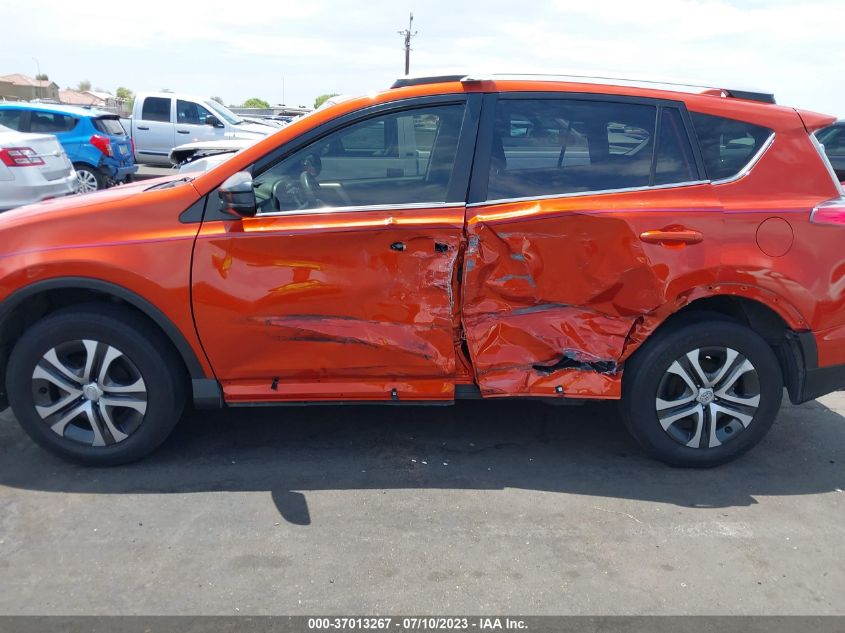 2016 TOYOTA RAV4 LE - JTMBFREV7GJ067490