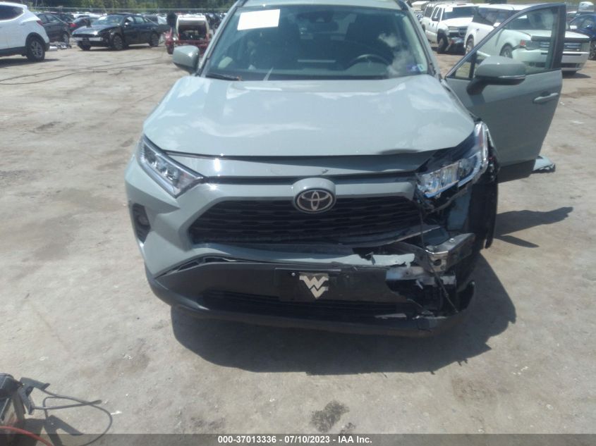 2020 TOYOTA RAV4 XLE - 2T3P1RFV4LW119799