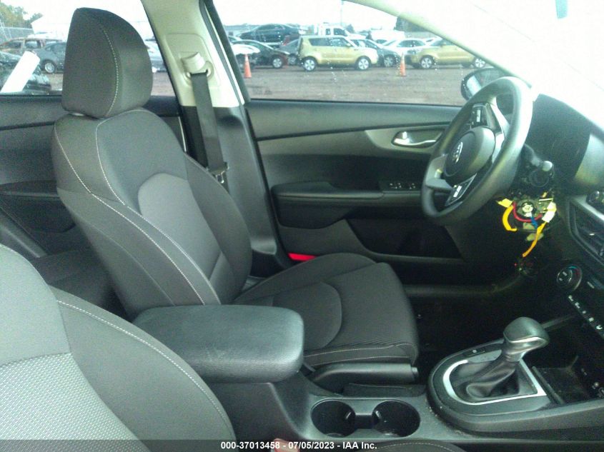 2019 KIA FORTE LXS - 3KPF24AD5KE072853