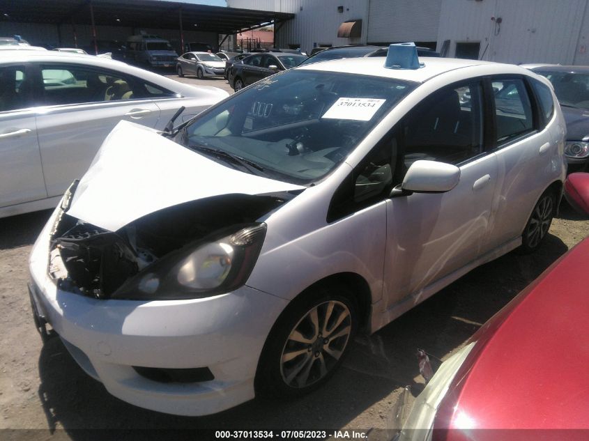 2013 HONDA FIT SPORT - JHMGE8H55DC062575