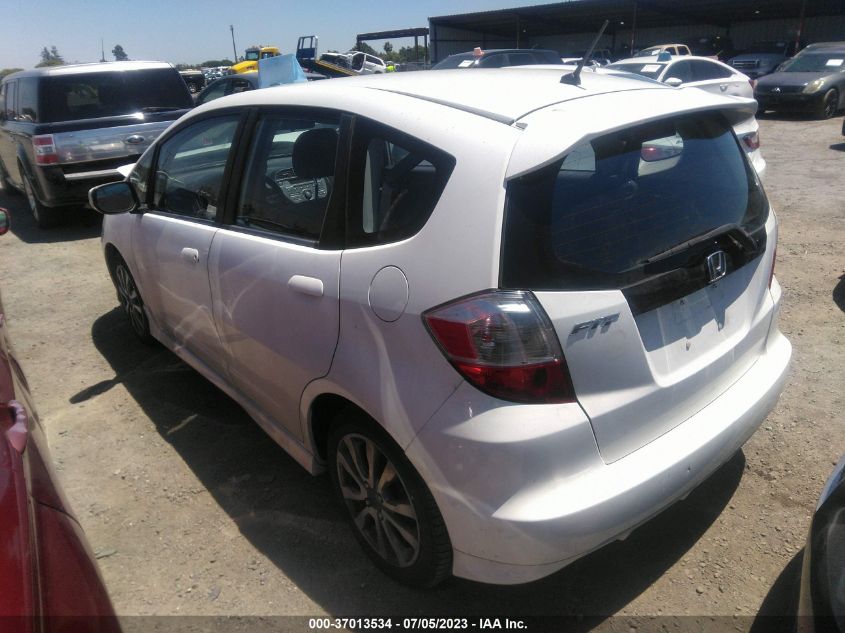 2013 HONDA FIT SPORT - JHMGE8H55DC062575