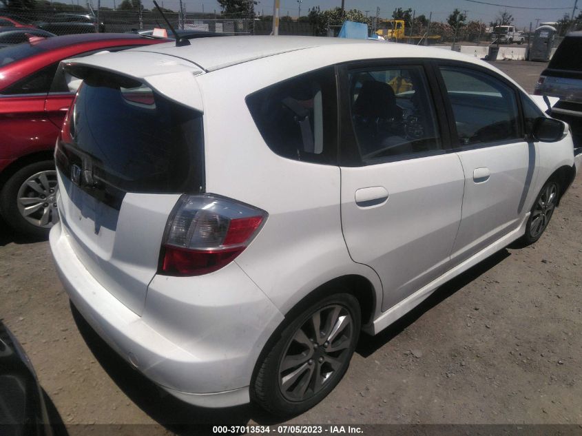 2013 HONDA FIT SPORT - JHMGE8H55DC062575