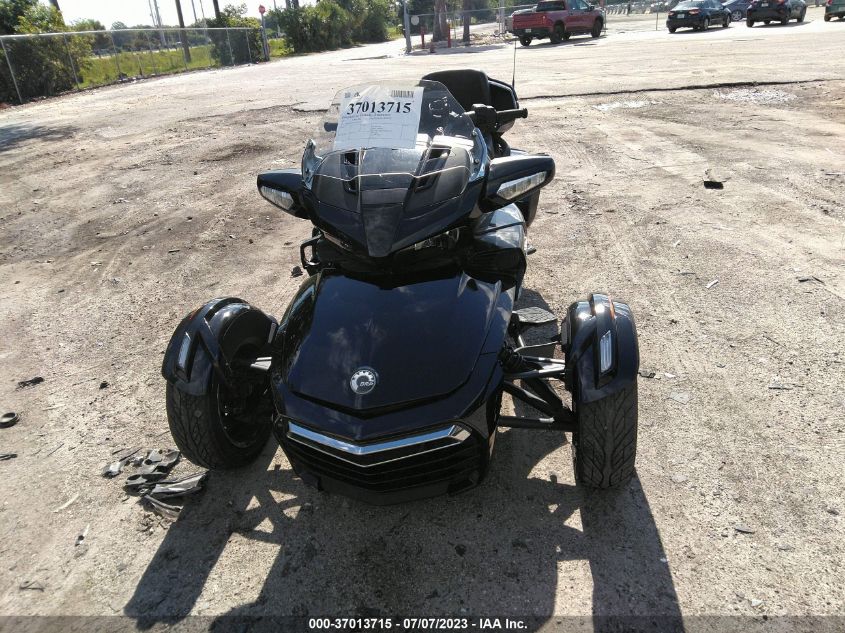 2017 CAN-AM SPYDER ROADSTER F3-T/LIMITED/LIMITED SPEC 2BXREDD28HV001627