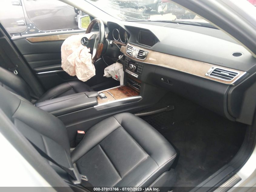 2014 MERCEDES-BENZ E-CLASS E350 - WDDHF5KB7EA887715