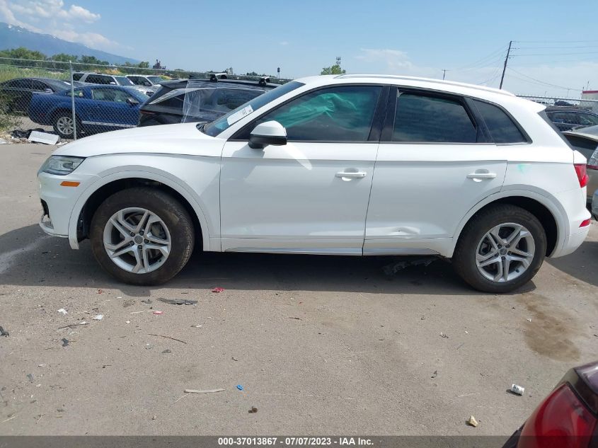 2018 AUDI Q5 PREMIUM/TECH PREMIUM - WA1ANAFY6J2222700