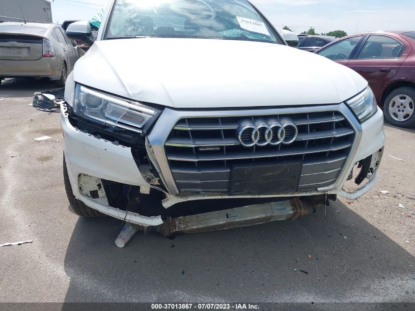 2018 AUDI Q5 PREMIUM/TECH PREMIUM - WA1ANAFY6J2222700
