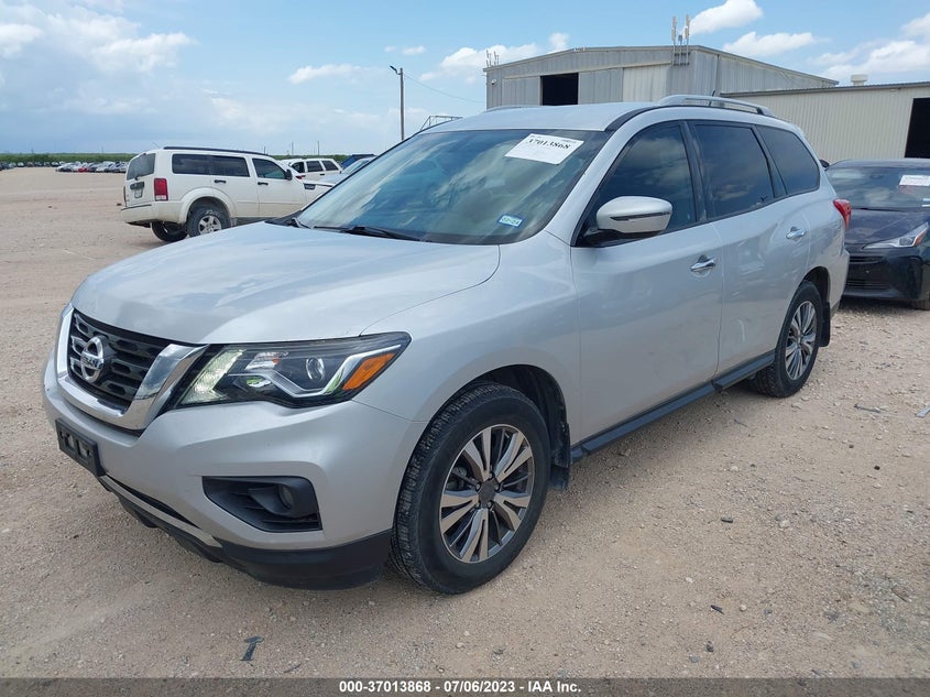 VIN 5N1DR2MN7JC638525 2018 NISSAN PATHFINDER SV