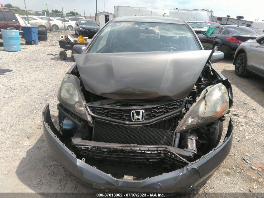 2013 HONDA FIT SPORT - JHMGE8H56DC041332