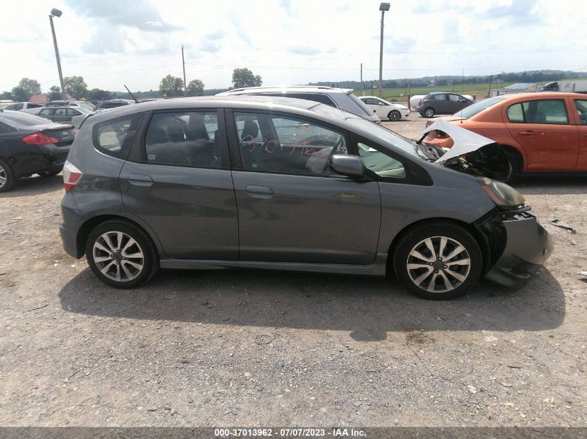2013 HONDA FIT SPORT - JHMGE8H56DC041332