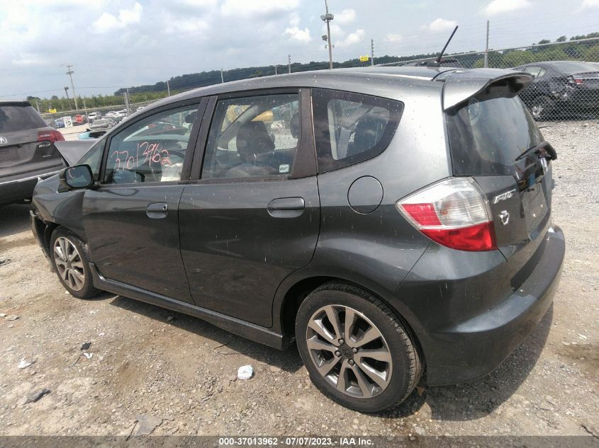 2013 HONDA FIT SPORT - JHMGE8H56DC041332