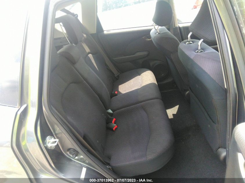 2013 HONDA FIT SPORT - JHMGE8H56DC041332
