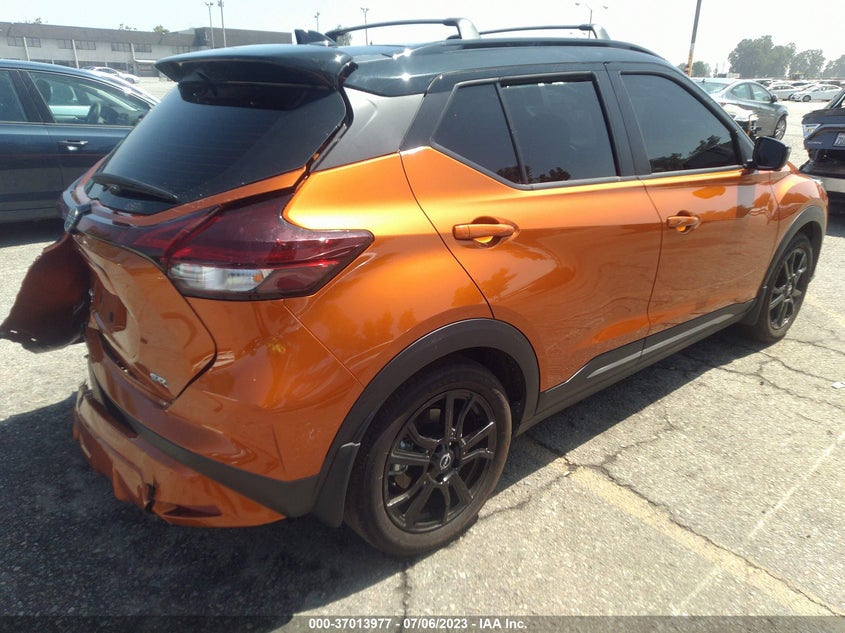 VIN 3N1CP5DV8PL483989 2023 NISSAN KICKS SR