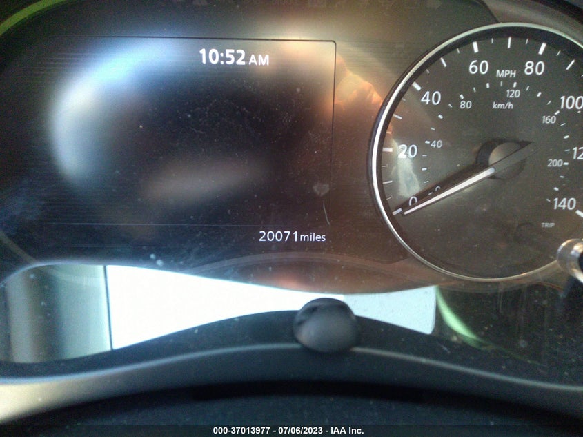 VIN 3N1CP5DV8PL483989 2023 NISSAN KICKS SR