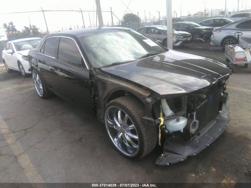2017 CHRYSLER 300 LIMITED - 2C3CCAAG2HH596701
