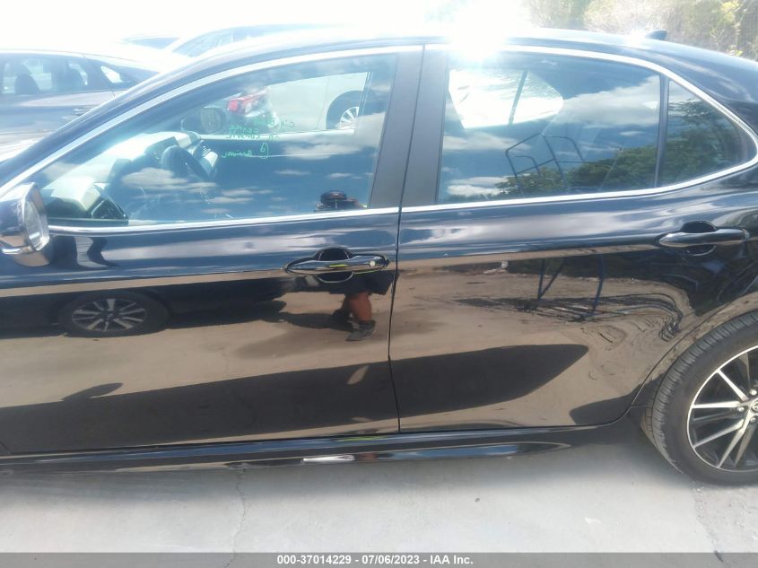 2022 TOYOTA CAMRY SE - 4T1G11AK0NU641274