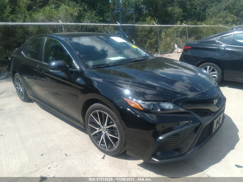 2022 TOYOTA CAMRY SE - 4T1G11AK0NU641274
