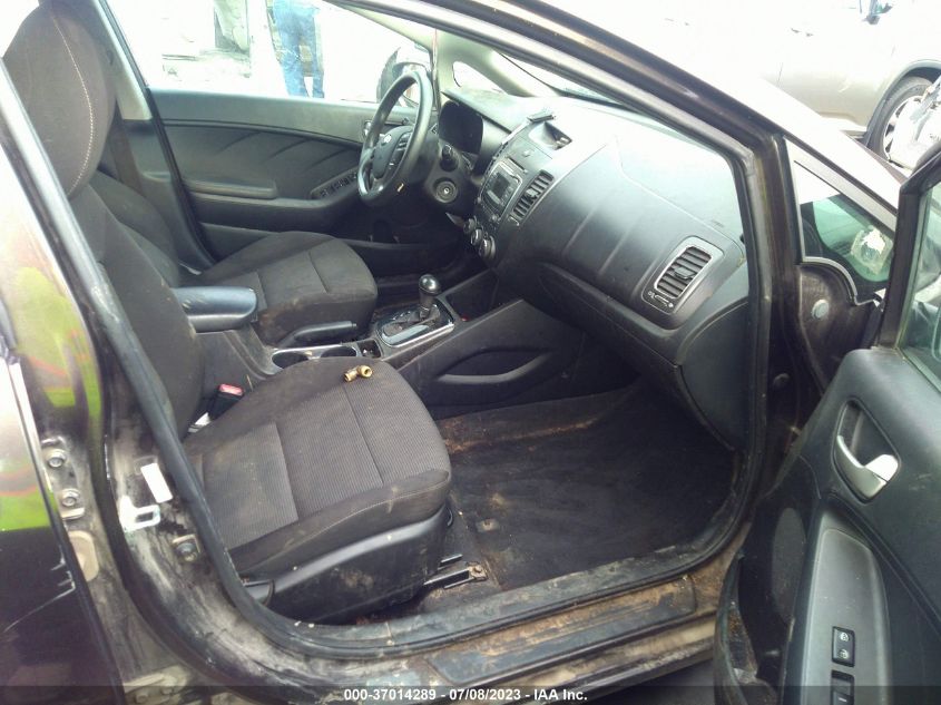 2018 KIA FORTE LX - 3KPFK4A79JE208409