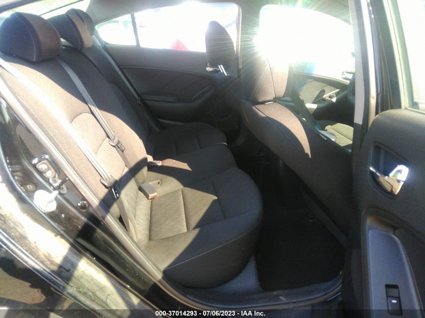 2016 KIA FORTE LX - KNAFK4A6XG5587378