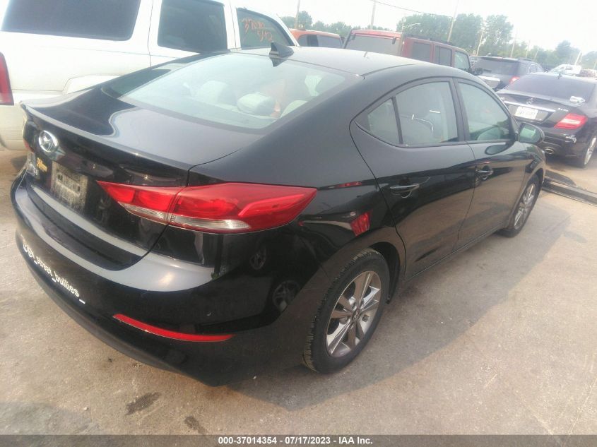 2018 HYUNDAI ELANTRA SEL - KMHD84LFXJU508371