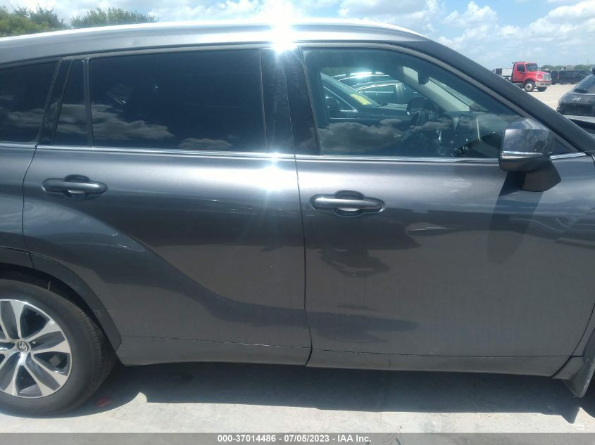 2022 TOYOTA HIGHLANDER XLE - 5TDGZRBH9NS571941