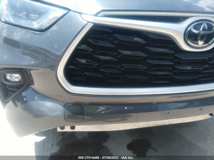 2022 TOYOTA HIGHLANDER XLE - 5TDGZRBH9NS571941