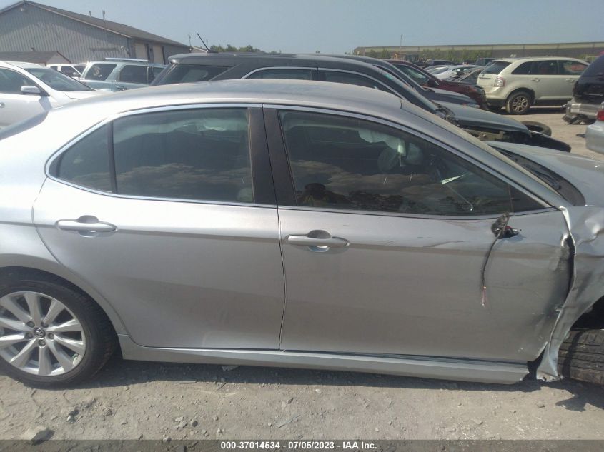 2018 TOYOTA CAMRY LE/SE/XLE/L - 4T1B11HK3JU599838