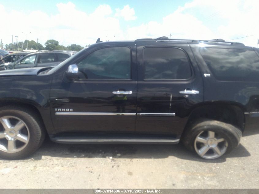 2013 CHEVROLET TAHOE C1500 LTZ - 1GNSCCE09DR345756