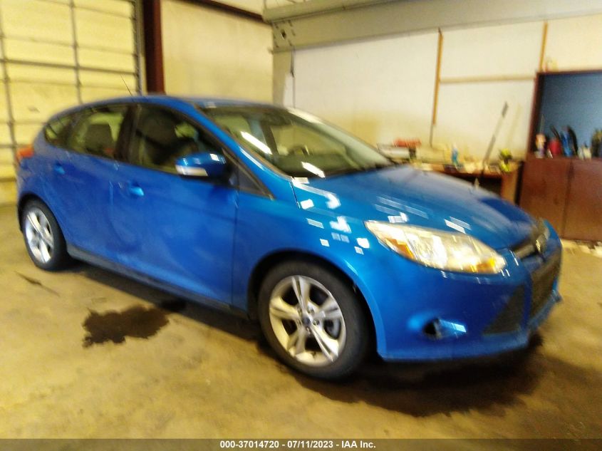 2014 FORD FOCUS SE - 1FADP3K22EL161944