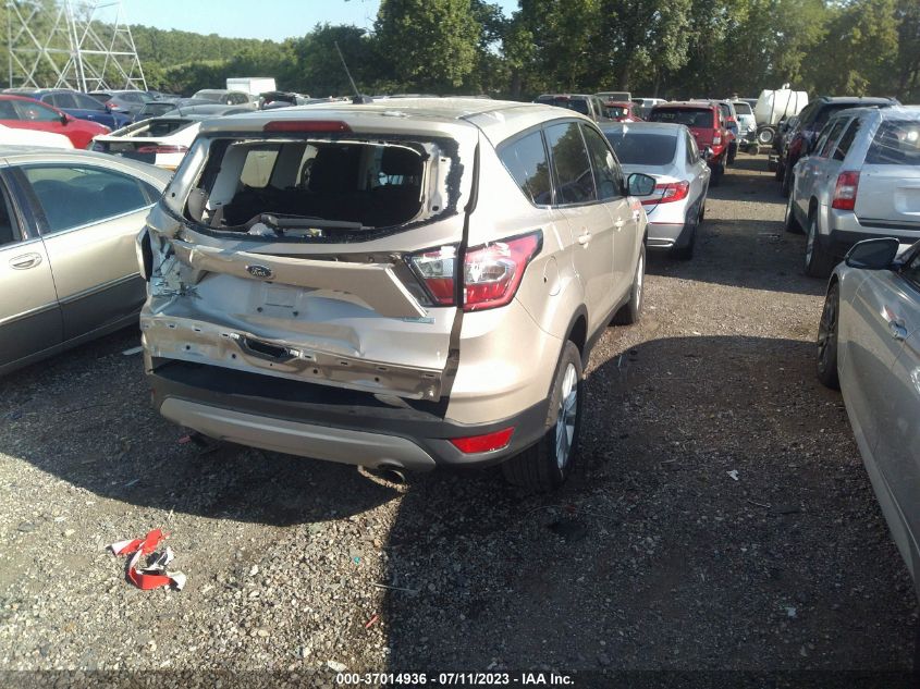 2017 FORD ESCAPE SE - 1FMCU0GD8HUE24780