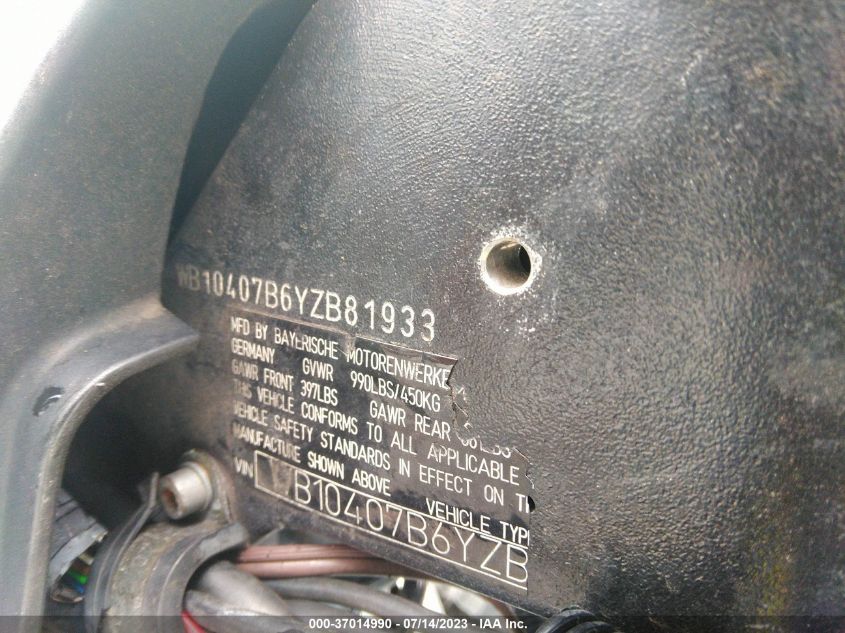 2000 BMW R1100 R - WB10407B6YZB81933
