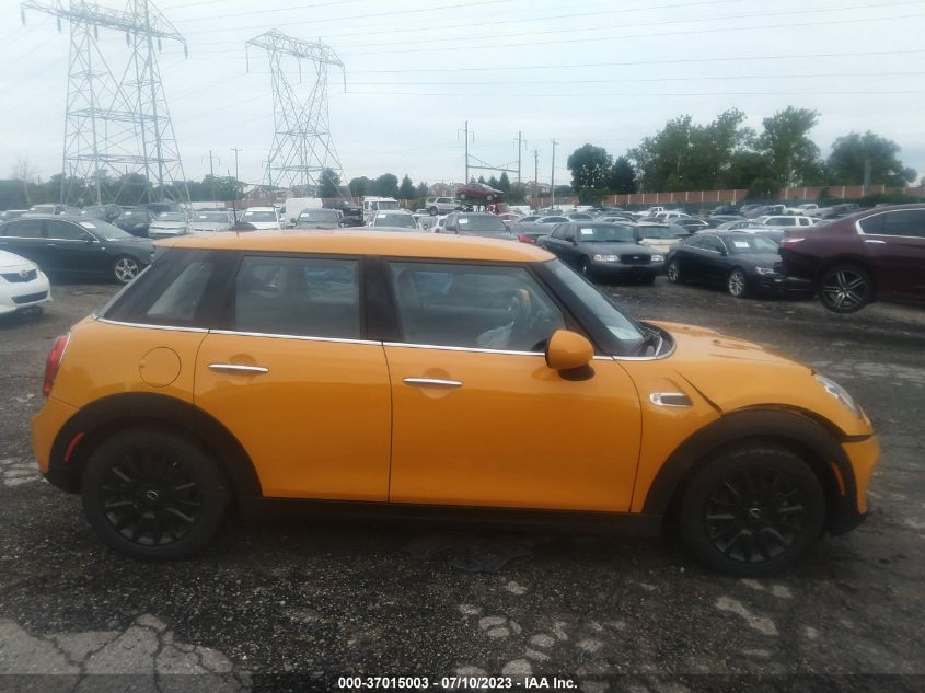 2016 MINI COOPER HARDTOP 4 DOOR WMWXU1C52G2D12707