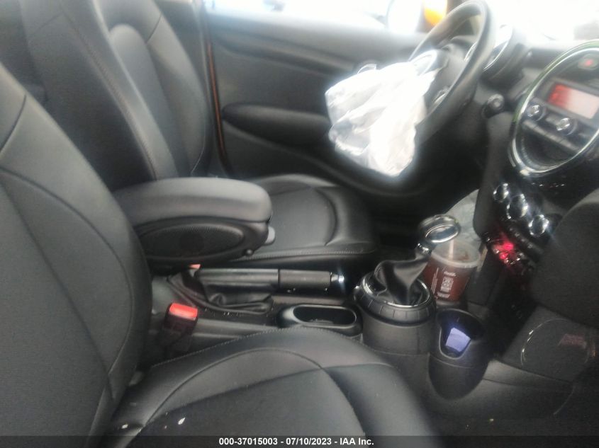 2016 MINI COOPER HARDTOP 4 DOOR WMWXU1C52G2D12707