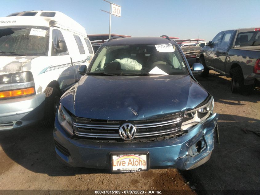 2017 VOLKSWAGEN TIGUAN S/LIMITED - WVGAV7AX6HK031274