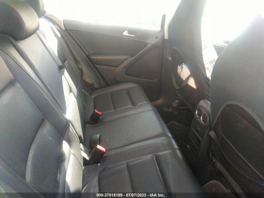 2017 VOLKSWAGEN TIGUAN S/LIMITED - WVGAV7AX6HK031274