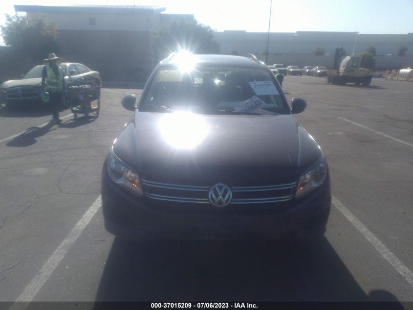 2016 VOLKSWAGEN TIGUAN S - WVGBV7AX6GW558257