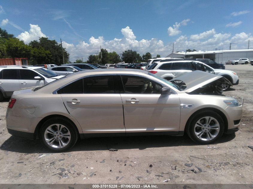 2017 FORD TAURUS SE - 1FAHP2D83HG136948