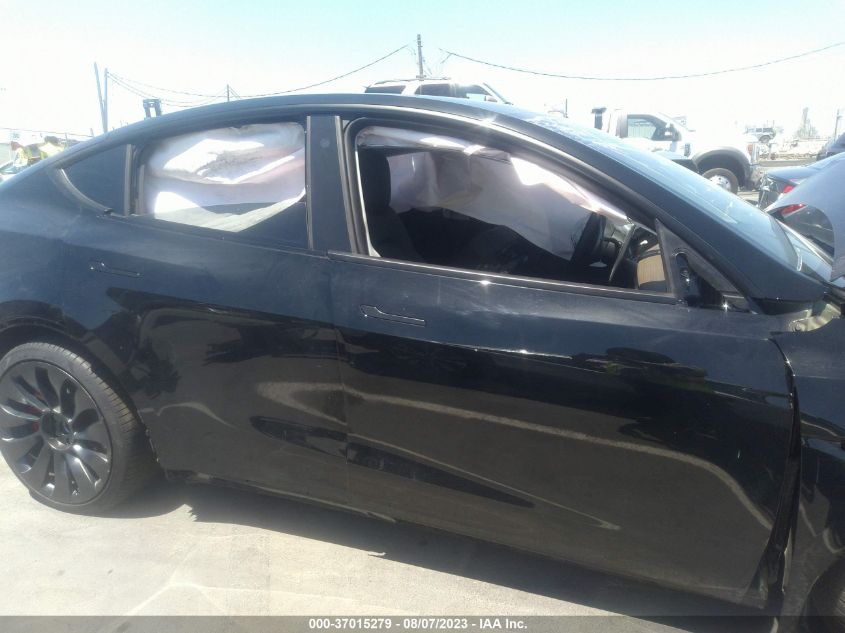 2022 TESLA MODEL Y PERFORMANCE - 7SAYGDEF5NF573569